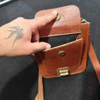 کیف رو دوشی،دانشجویی چرم گاوی اصل|کیف، کفش، کمربند|فولادشهر, C4|دیوار