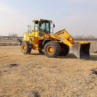 خاکبرداری وخاک ریزی لودر وبیل