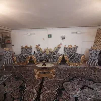 مبل شش نفره استیل با میزو دوتا عسلی