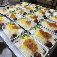 سفارش انواع غذا از شما سالن پذیرایی رایگان از ما