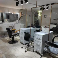 فروش|آرایشگاه و سالن‌های زیبایی|تاکستان, |دیوار