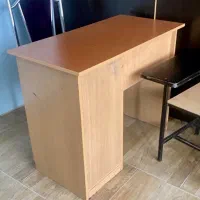 میز  دبیر ، کامپیوتر