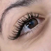 آموزش و کاشت انواع مژه با تخفیف بلک فرایدی|خدمات آرایشگری و زیبایی|بندر کنگان, |دیوار