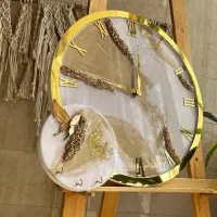 ساعت دیواری رزینی