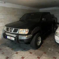 نیسان پیکاپ مدل ۸۱ مشکی