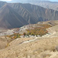 جوشکاری وتعمیرات ساخت ونصب انواع سازهای فلزی