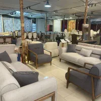 به یک صندوقدار نیازمندیم