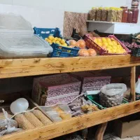 میز میوه با چوب نراد