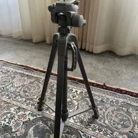 سه پایه دوربین حرفه ای سومیتا