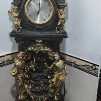 ساعت آب نما دار