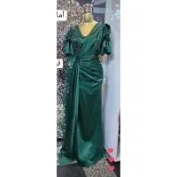 کرایه انواع لباس‌های پرنسسی کودک و مجلسی بزرگسال|لباس|همدان, |دیوار