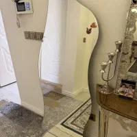 آینه نئون.