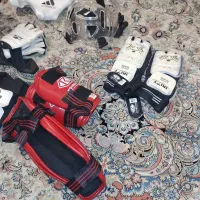 لوازم تکواندو کیف و هوگو و روپایی سنسور دار|تجهیزات ورزشی|مشهد, چهارچشمه|دیوار