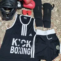 لوازم کیک بوکسینگ ،دستکش،کلاه،ساق بند،تاپ وشورت|تجهیزات ورزشی|پاکدشت, شهرک امام رضا|دیوار