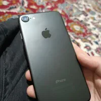 گوشی ایفون ۷