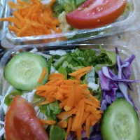 سالاد کاهو اندونزی ماکارانی