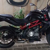 بنلی ۳۰۰ مدل ۹۶