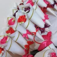 سفارش دسته گل و تک شاخه روبانی مناسب یلدا|گل مصنوعی|برازجان, |دیوار