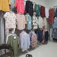 واگذاری اجناس داخل مغازه پوشاک|لباس|کرمان, |دیوار