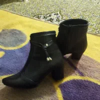 نیم بوت سایز 40