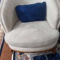 ست کامل مبل ۸نفره و ست کامل فرش|مبلمان خانگی و میز عسلی|قم, هفت تیر|دیوار