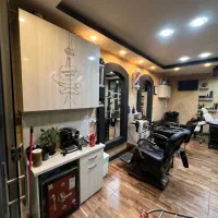 مغازه ۲۱متری راه پشته با دکور آرایشگاه|اجارهٔ مغازه و غرفه|لنگرود, |دیوار