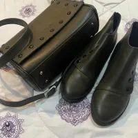 کفش چرم مشکی و ست نیم بوت یشمی