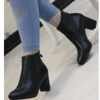 نیم بوت سایز ۳۸