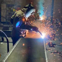 ساخت و نصب اسکلت فلزی،سازه فلزی، انواع سازه نگهبان|خدمات پیشه و مهارت|تهران, مشیریه|دیوار