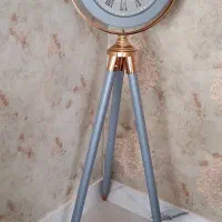ساعت ایستاده سه پایه چوبی کارتیر
