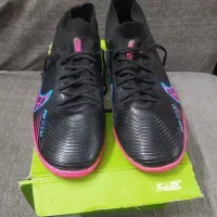 کفش فوتسالی yas