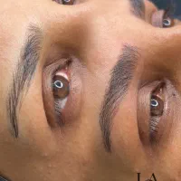 میکروبلیدینگ ابرو