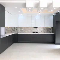 اجرای کابینت-نئوکلاسیک-ممبران-هایگلاس-انزوپولیش|خدمات پیشه و مهارت|قم, قلعه یزدیها|دیوار