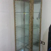 بوفه و سرویس پذیرایی برنز