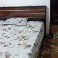 تخت وتشک رویال