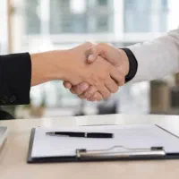 استخدام مشاور املاک مبتدی وحرفه ای با پورسانت خوب