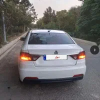 شاهین ۴۰۱ سانروف بی رنگ