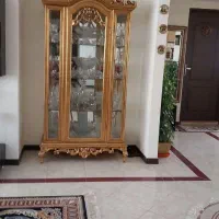 بوفه چهار طبقه طلایی