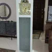 ساعت ایستاده