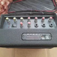 دستکاه‌ و میکروفون