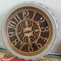 ساعت دیواری