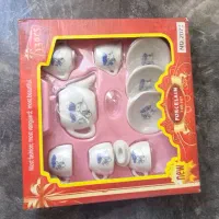 سیسمونی و اسباب بازی