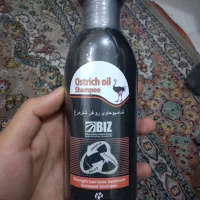 شامپو حاوی روغن شتر مرغ
