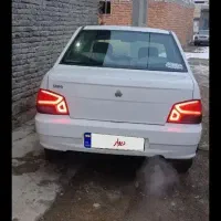 به یه راننده خانم نیازمندم