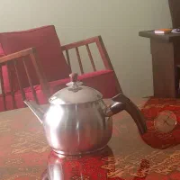 قوری یک و نیم لیتری استیل