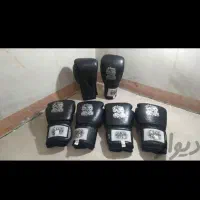 وسایل ورزشی(دستکش ولباس بوکس)