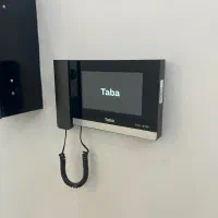 تعمیر آیفون تصویری پیروزی وکیل آباد آزادشهر فوری