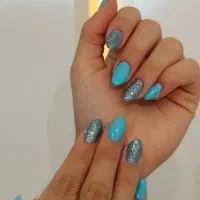 کاشت ناخن فقط و فقط ۱۳۰