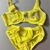 ست فانتزی توری فنردارسایز۷۰و۷۵|لباس|همدان, |دیوار