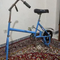 دوچرخه ثابت ورزشی